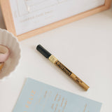Caneta Permanente Pen Touch Ouro│0.7mm│Sakura - Bee Mine